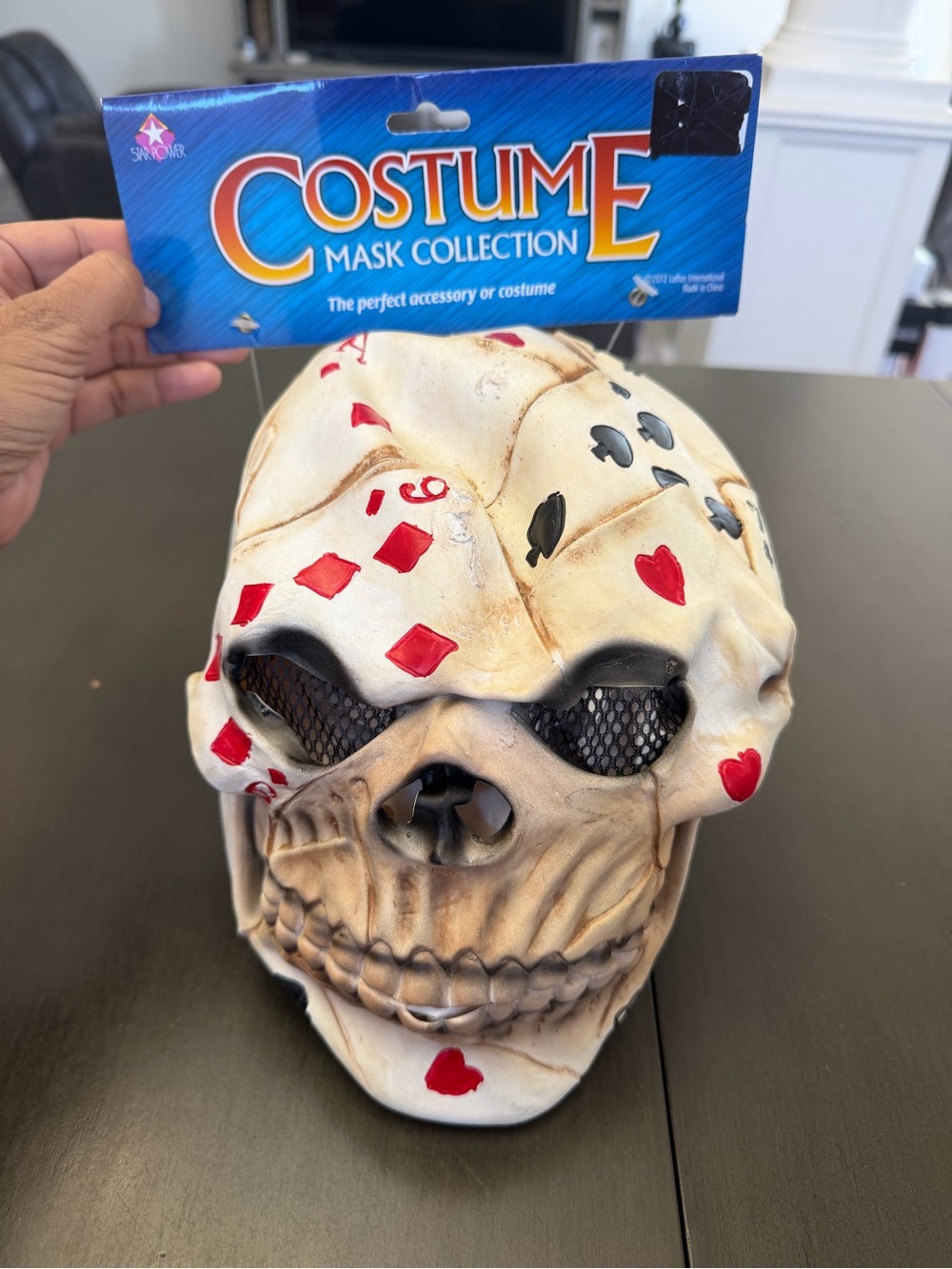 Gambling Poker Cards Casino Royale Skull Figurine Halloween Mask Adult